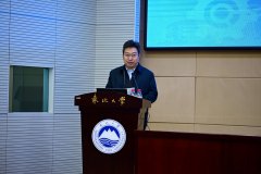 机械工程取从动化学院举办先辈配备取智